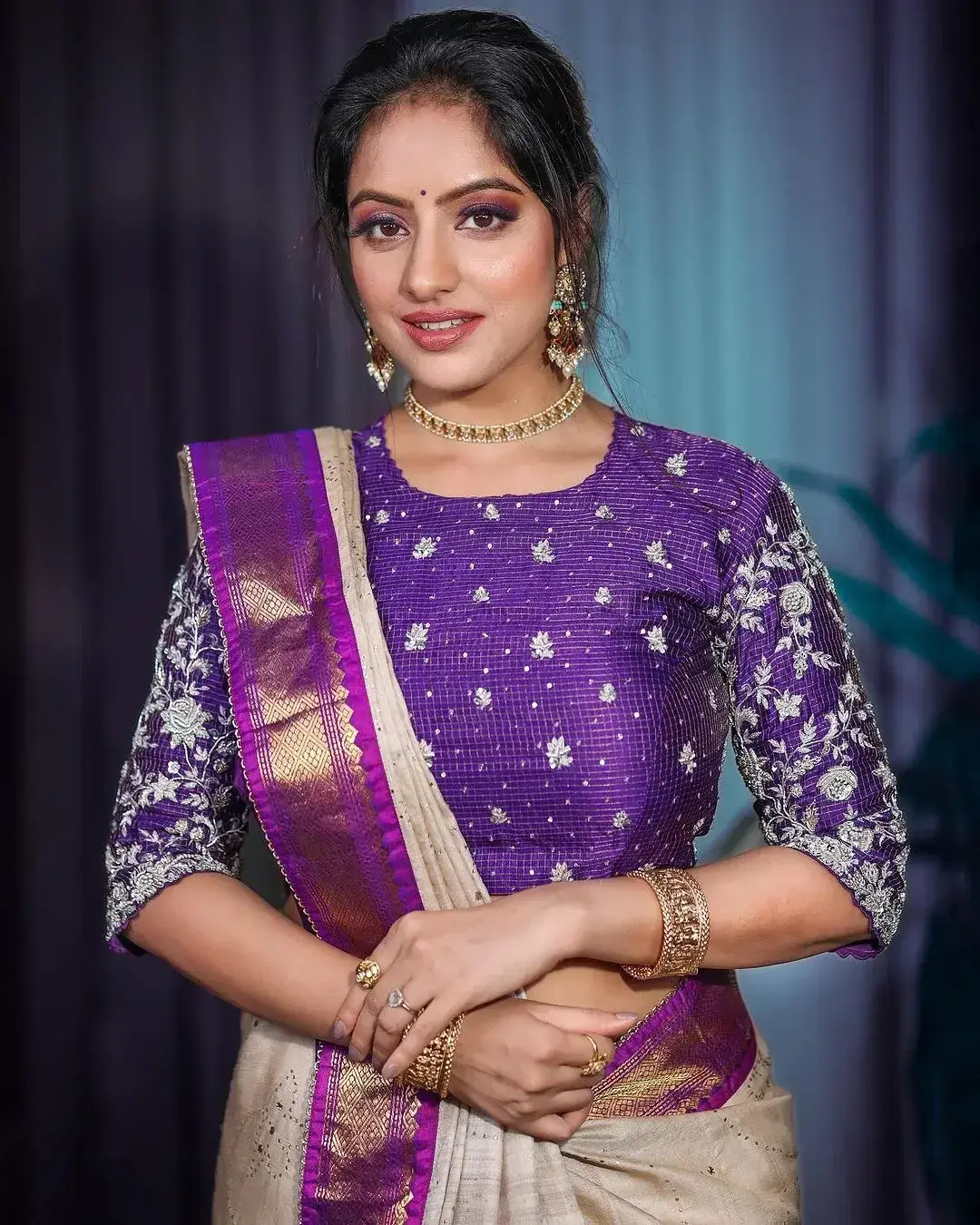 Bollywood Actress Deepika Singh in Blue Saree